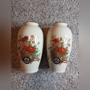 Price products Asian style vases